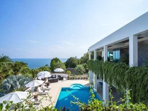 Villa with Sea View