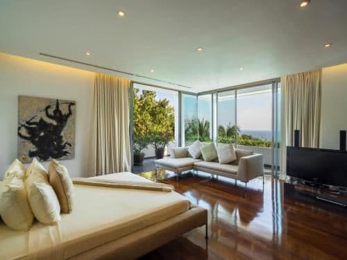 Villa with Sea View