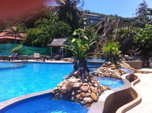 4 Bedroom Private Pool Villa in Tongson Bay3