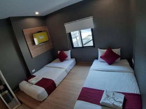 Deluxe Twin Room