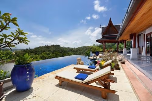 Villa with Sea View