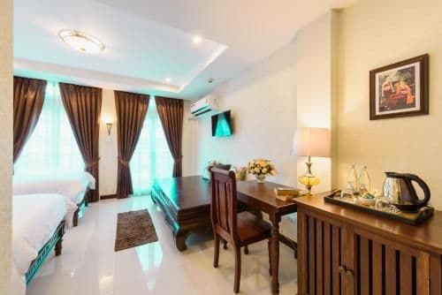 Standard Twin Room
