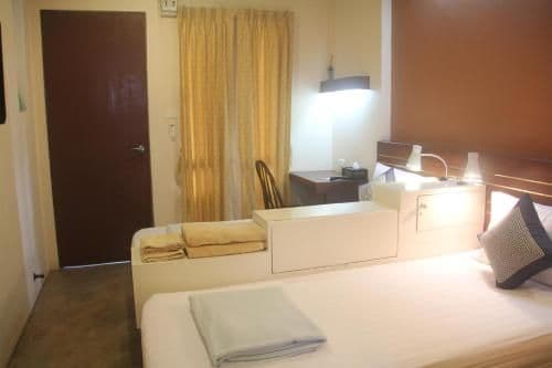 Twin Room with Private Bathroom