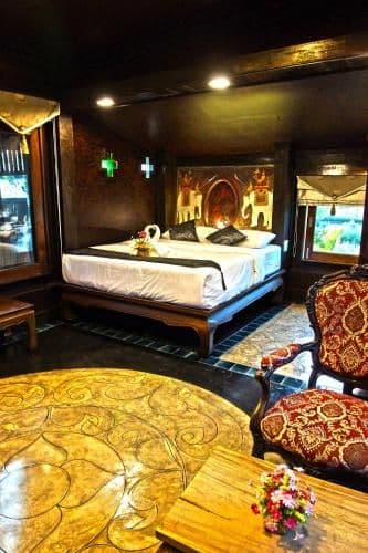 King Room with Mountain View