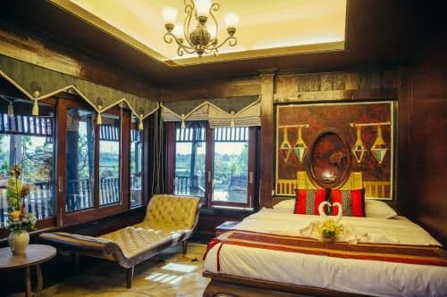 King Room with Mountain View