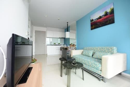 Large Two bedrooms with Bridge View