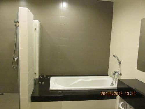 Studio Apartment with Sea View