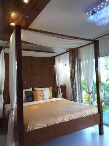 Villa with Sea View