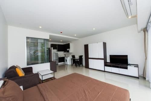 Studio Apartment