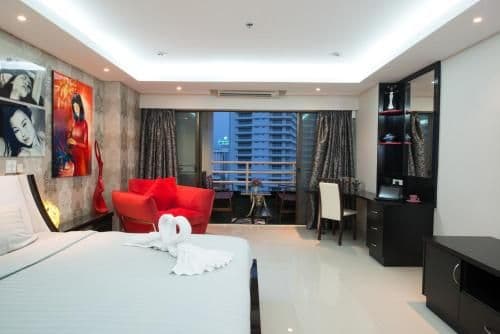 Apartment with Balcony