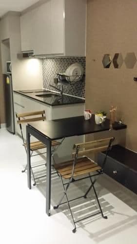 Deluxe Queen Studio