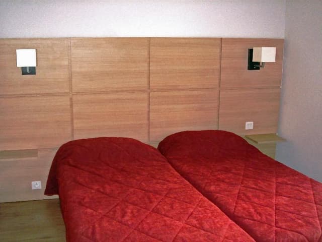 APARTMENT CAPACITY 4 ONE BEDROOM