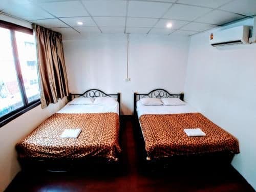Classic Quadruple Room