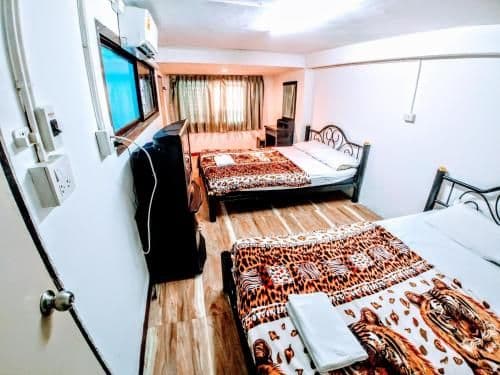 Classic Quadruple Room