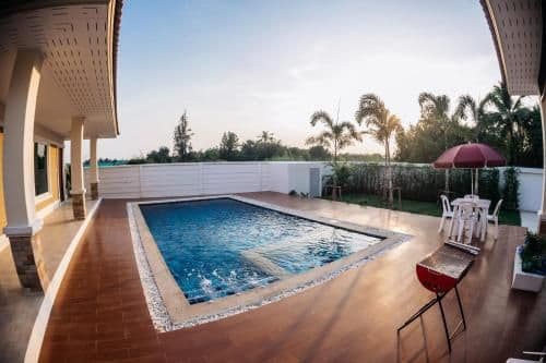 Deluxe Villa