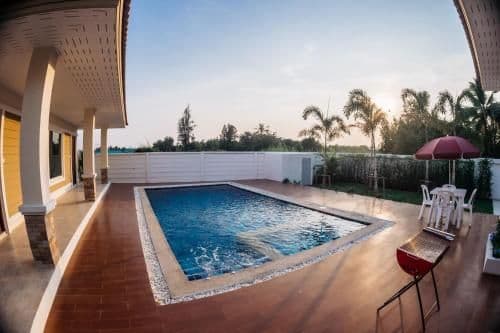 Deluxe Villa