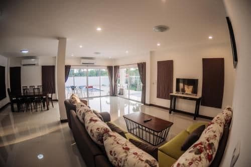 Deluxe Villa