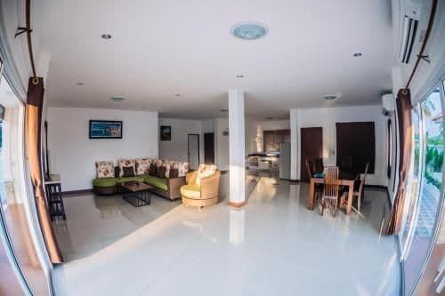 Deluxe Villa