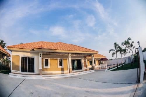 Deluxe Villa