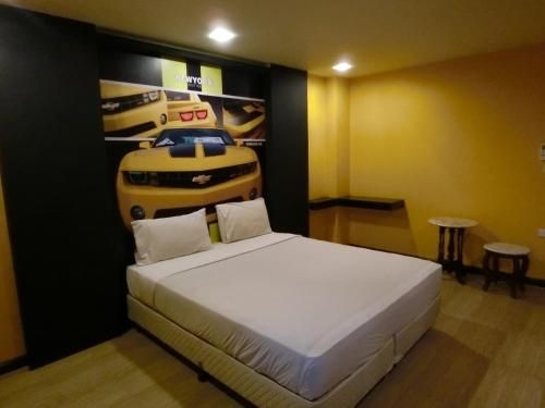 โรงแรมนิวยอร์ค สวีท (NewYork Suite Hotel)0