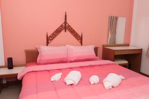 Quadruple Room with Terrace