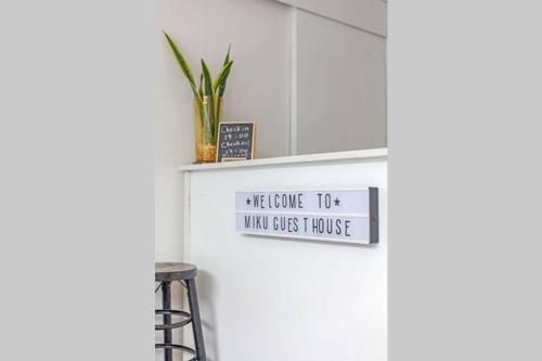 Miku 2 Bedroom Apartment in Asok, Bangkok4