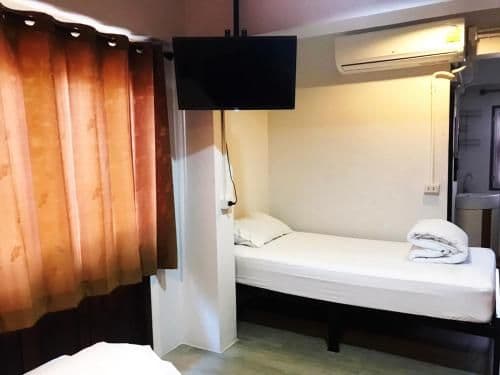 Bed in 4-Bed Mixed Dormitory Room