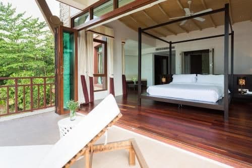 Villa - Beach Front