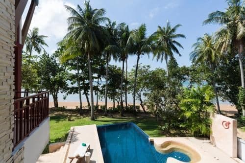 Villa - Beach Front
