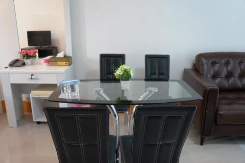 Standard Double Suite