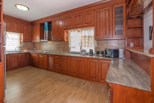 Villa Eden, 4 BR Luxury Pool & Garden, 10 min to Walking St.2
