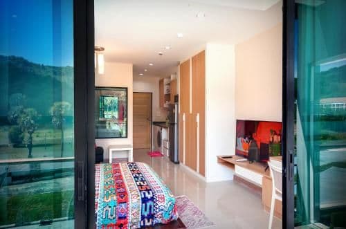 Deluxe Apartment