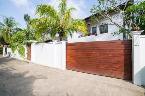 Surin Lake Villa4