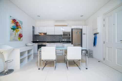 Kamala Regent by Lofty Kamala Regent by Lofty