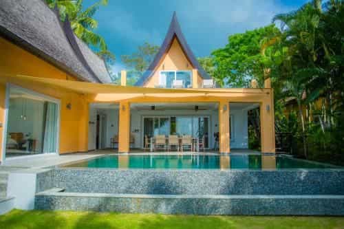 Aquamarine Villa Beachfront Aquamarine Villa Beachfront