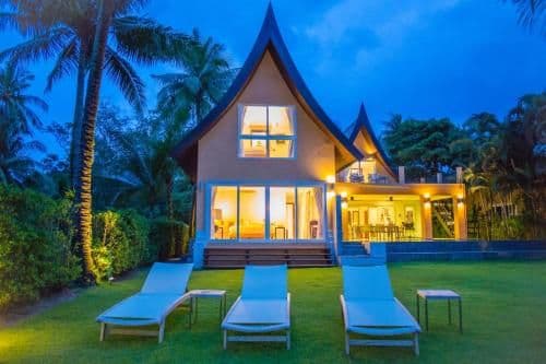 Villa - Beach Front