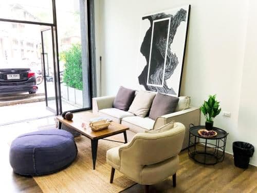5stories Big cozy And modern house 15min from Airport For Foodie 5stories Big cozy And modern house 15min from Airport For Foodie