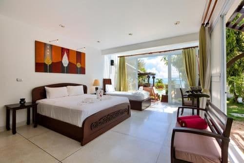 Villa - Beach Front