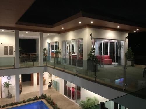 Villa with Sea View