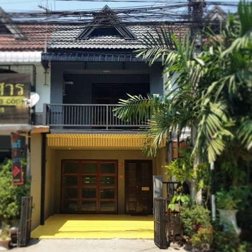 Piyanattha House1