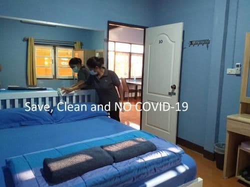 Standard Twin Room with Shared Bathroom