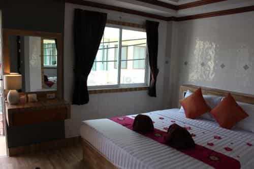 Song Pee Nong Guesthouse Song Pee Nong Guesthouse