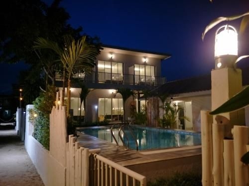 ซี แซนด์ เฮาส์ รีสอร์ท (Sea Sand House Resort)0