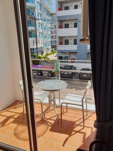 Avatara condo B 24B4