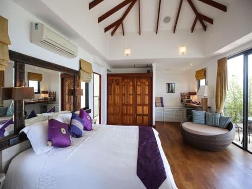 Villa with Sea View