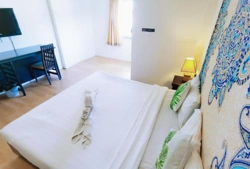 King Room with Balcony