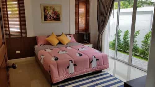 Fantastic new pool villa, 7 mins from beach Fantastic new pool villa, 7 mins from beach