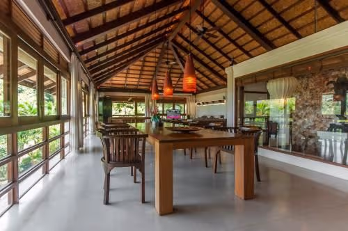 Villa With Private Pool (6 Adults)