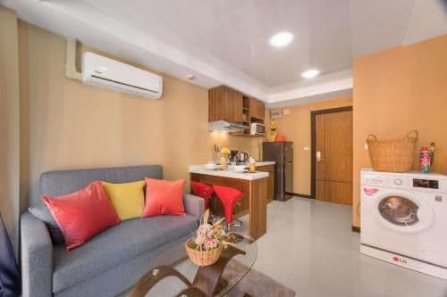 One-Bedroom Apartment