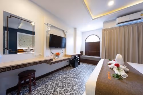 Deluxe Double or Twin Room